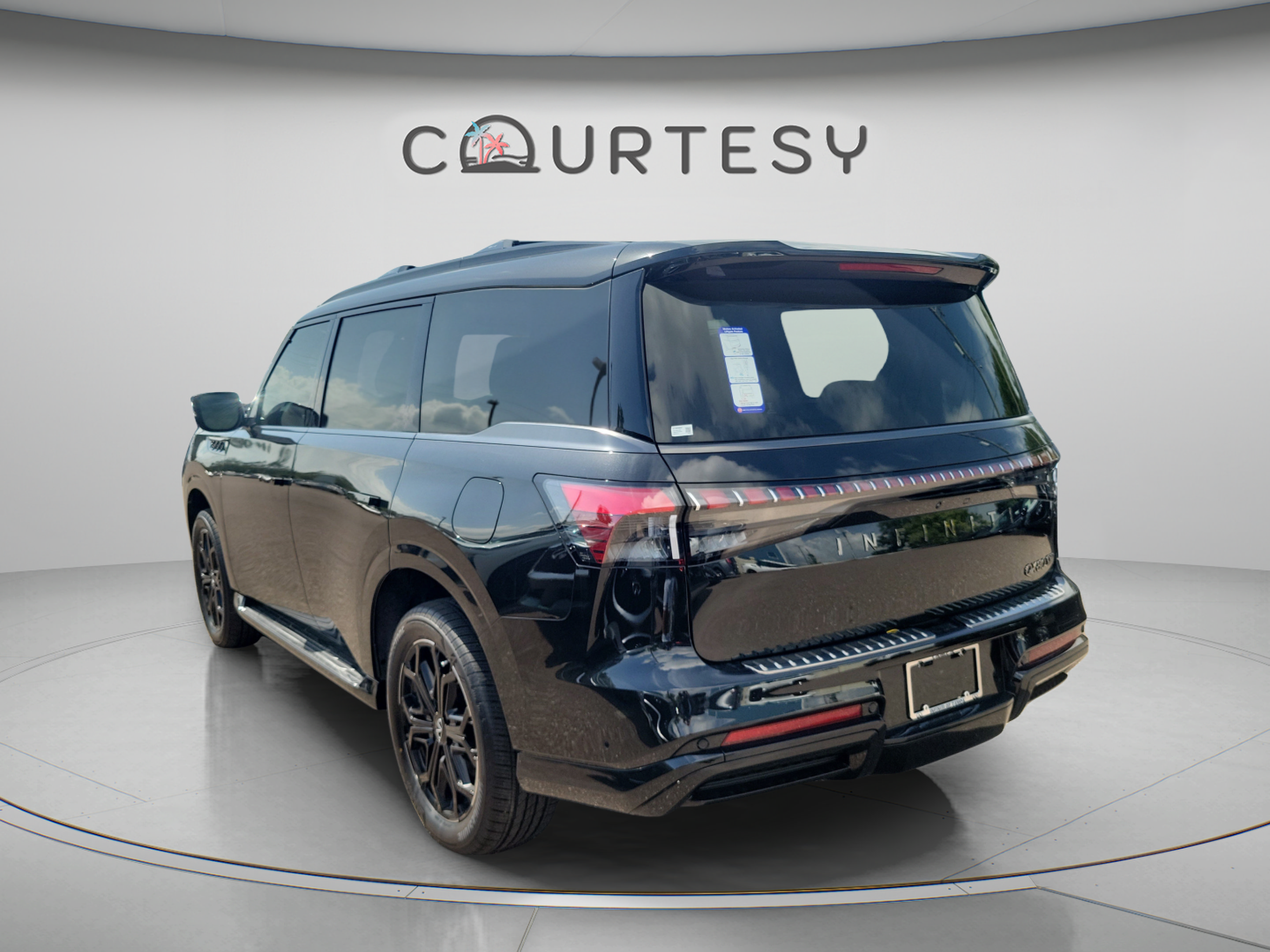 New 2027 INFINITI QX80 Sensory w/ Sport Exterior Package AWD/4WD image 2