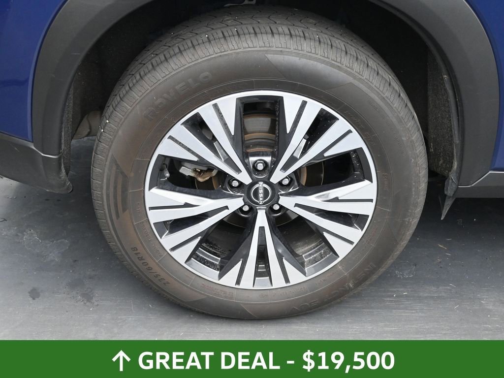 Used 2023 Nissan Rogue SV image 15