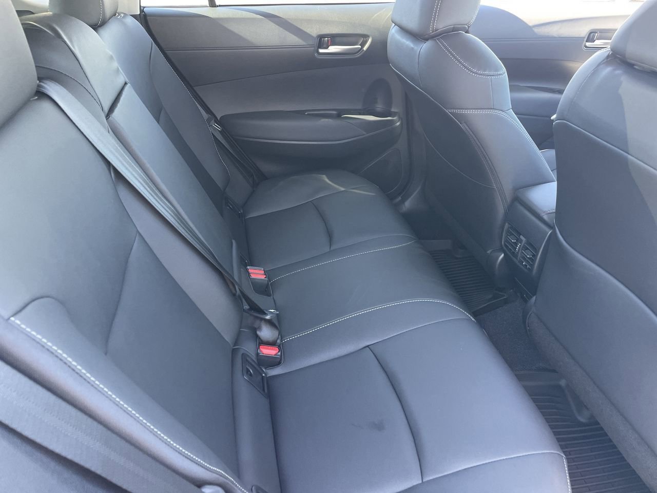 New 2026 Toyota Corolla Cross XLE w/ Convenience Package FWD image 23