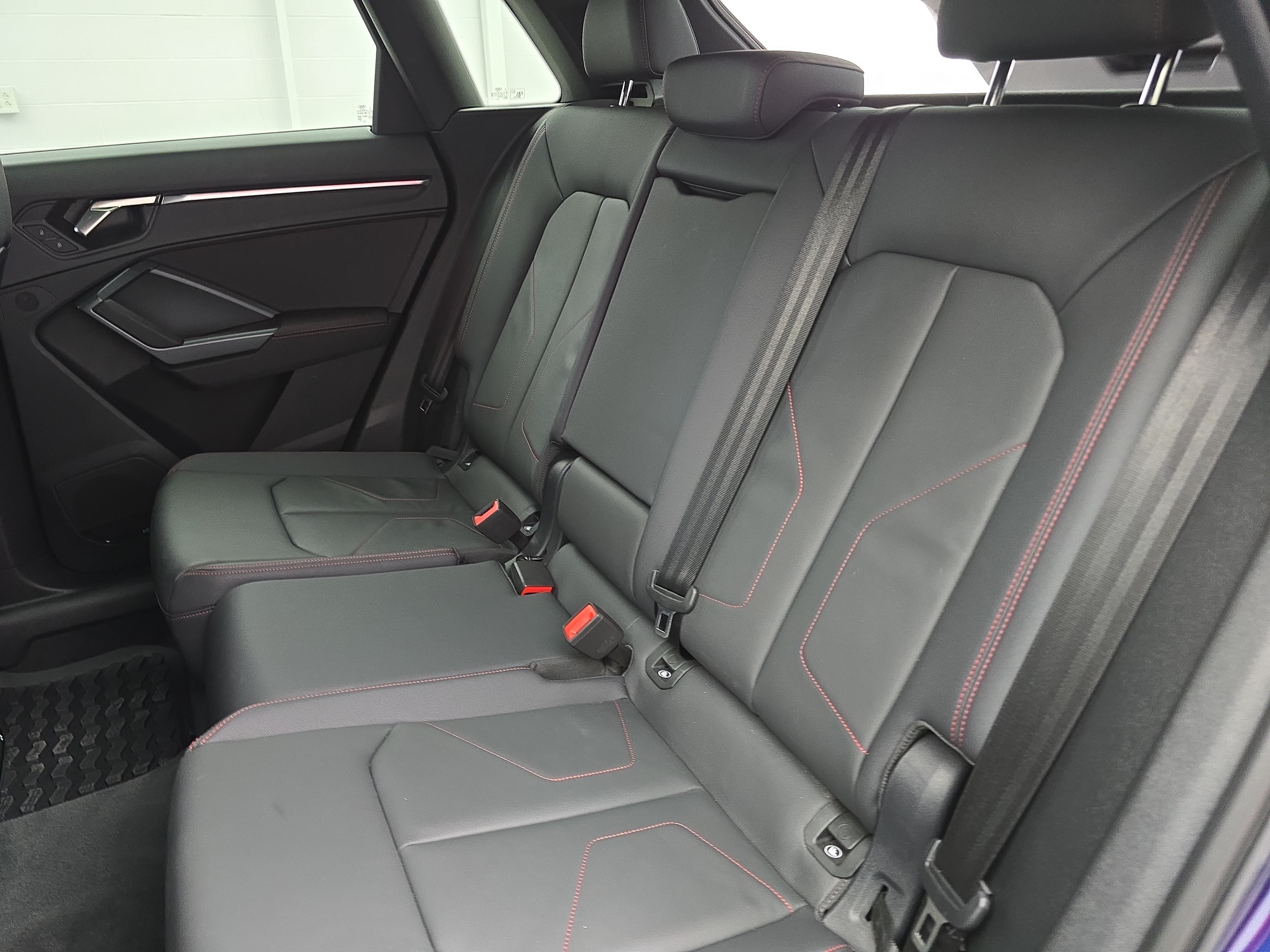 Used 2025 Audi Q3 2.0T Premium Plus w/ Premium Plus Package AWD/4WD image 14