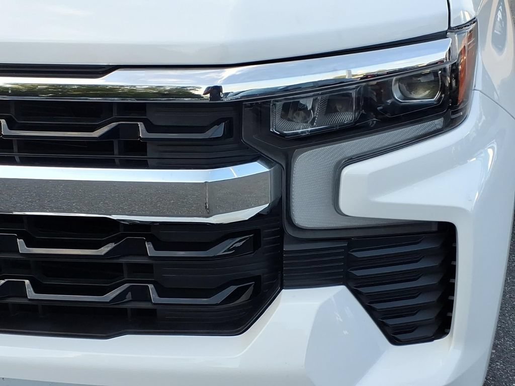 Used 2024 Chevrolet Silverado 1500 LT w/ Protection Package RWD image 8