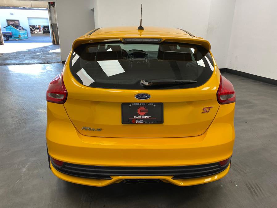 Used 2015 Ford Focus ST w/ Equipment Group 401A image 5