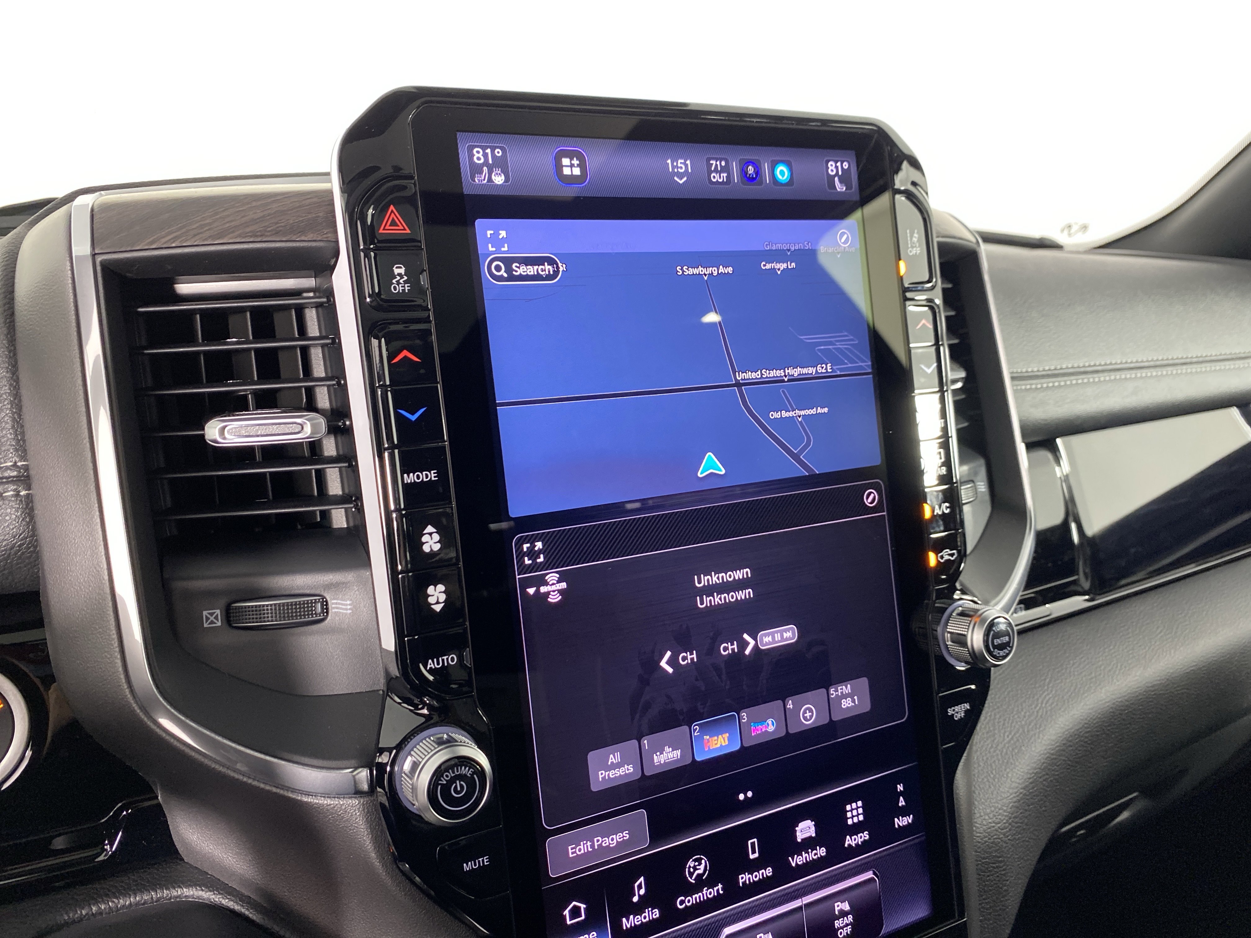 New 2026 RAM 1500 Laramie w/ Night Edition image 27