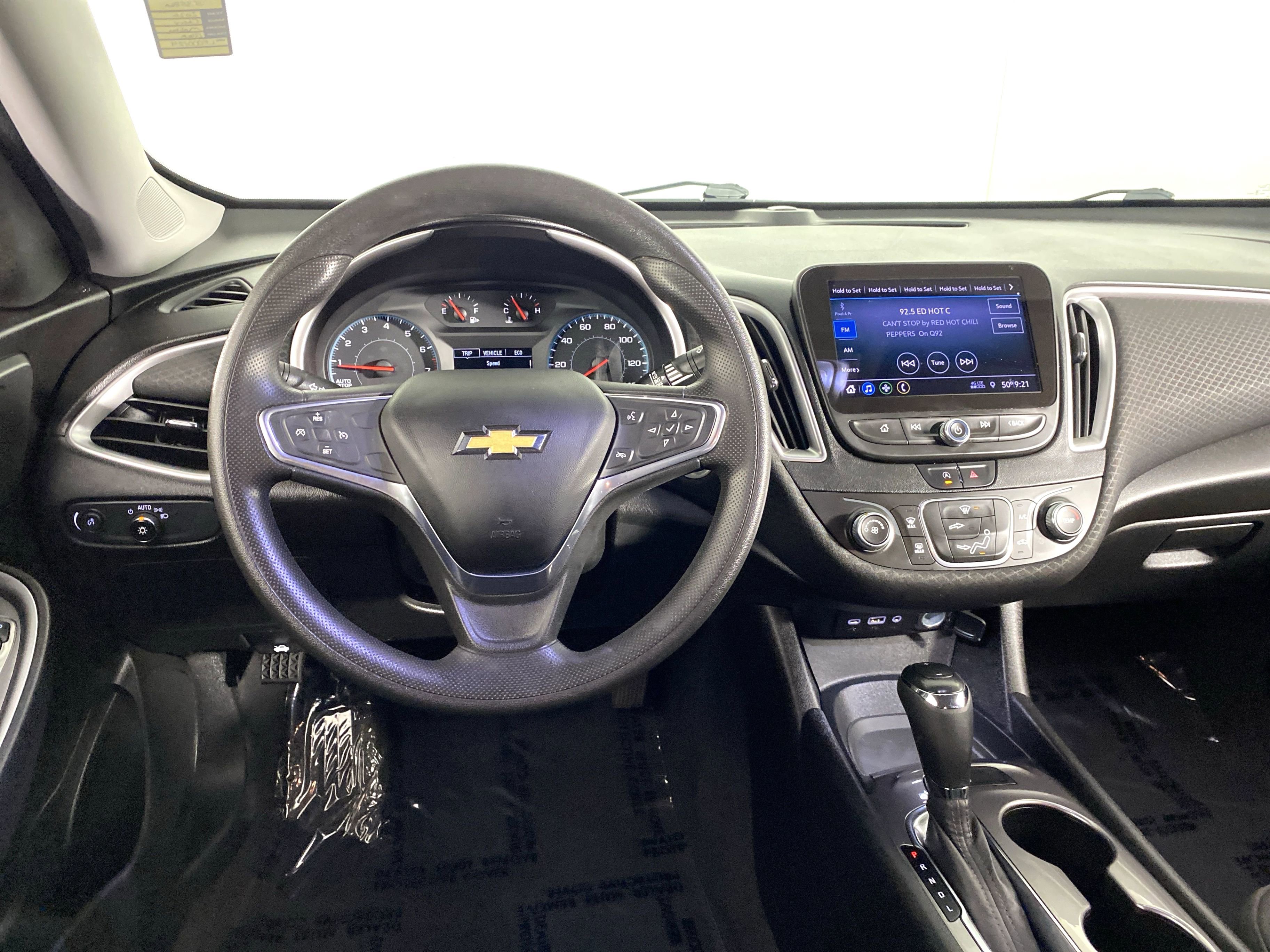 Used 2020 Chevrolet Malibu LS image 19
