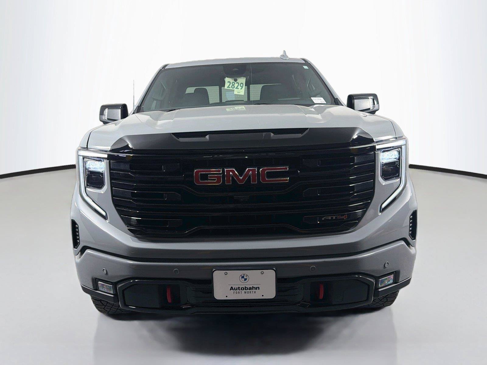 Used 2024 GMC Sierra 1500 AT4 w/ Technology Package AWD/4WD image 2