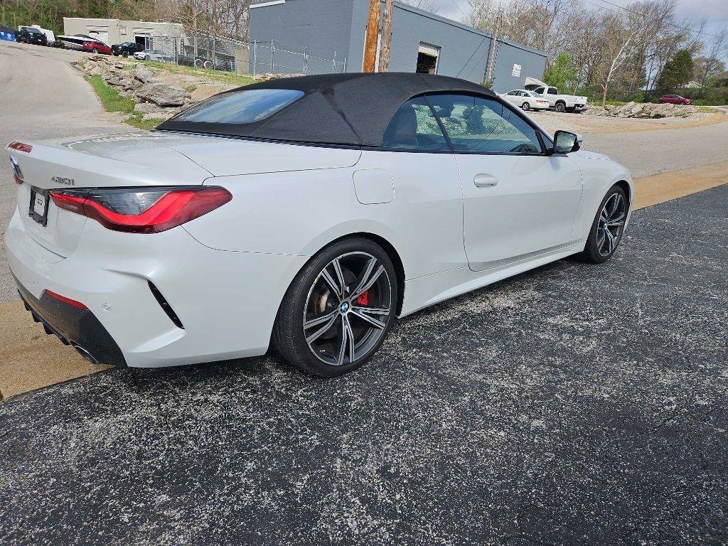 Used 2022 BMW 430i Convertible w/ M Sport Package image 10