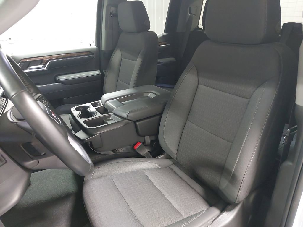 Used 2023 GMC Sierra 1500 SLE image 14