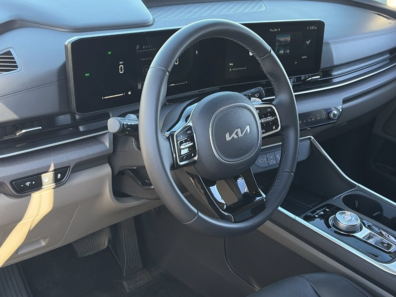 Certified 2026 Kia Carnival EX FWD image 17
