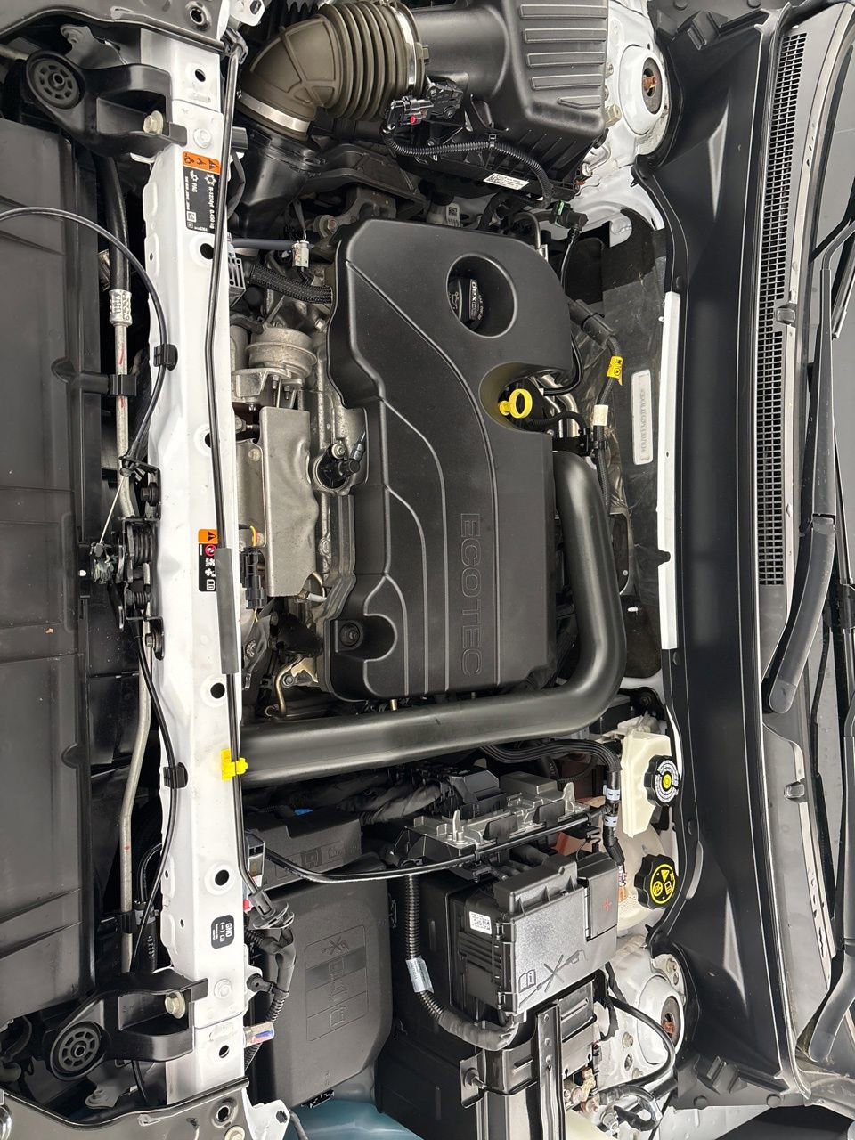 Used 2023 GMC Terrain Denali w/ Denali Premium Package image 33