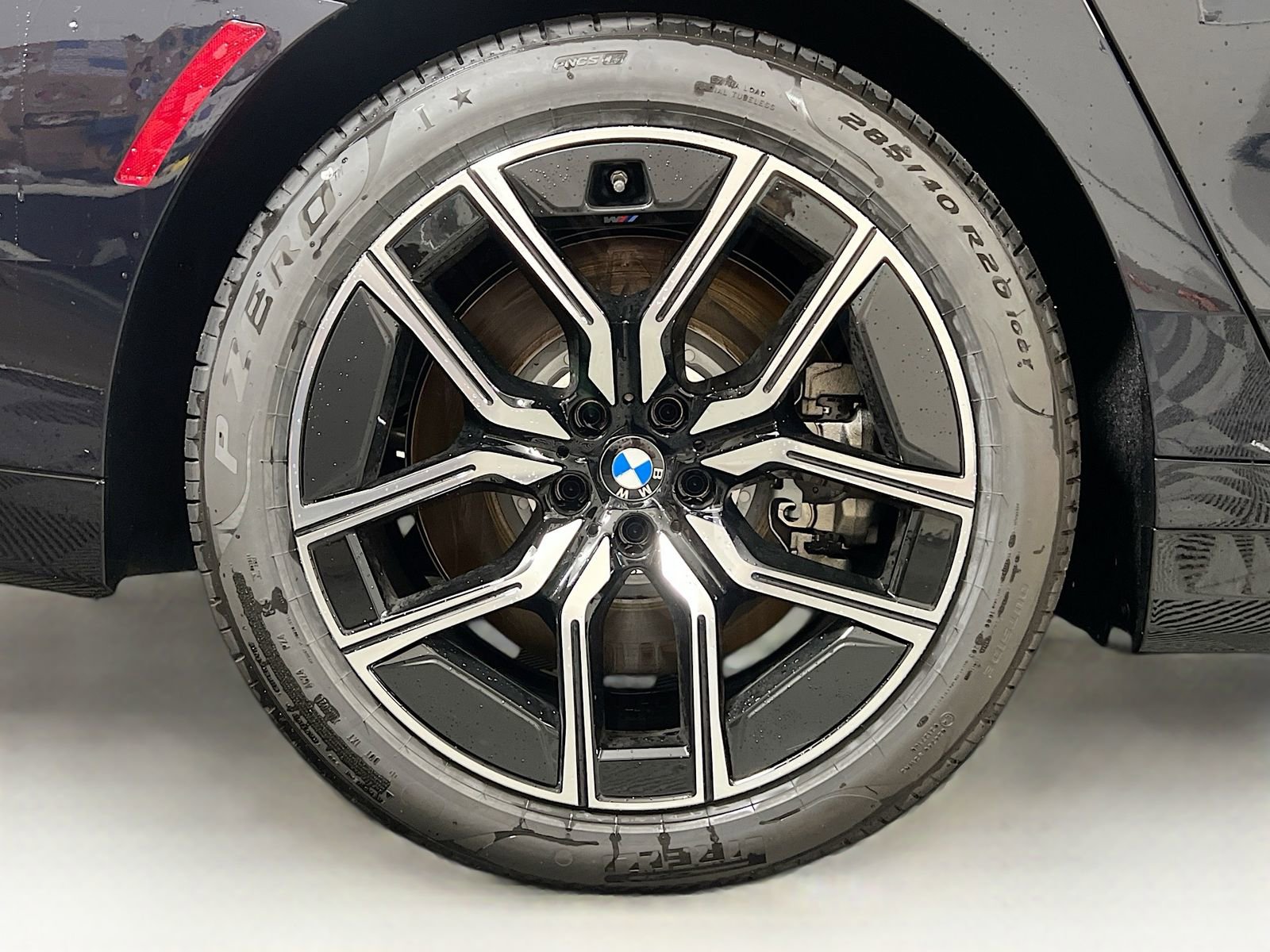 New 2025 BMW 760i xDrive image 37