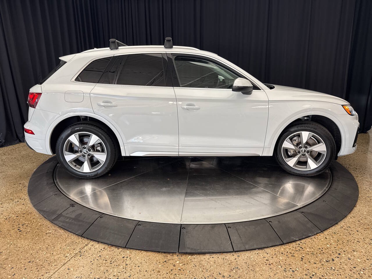 Used 2022 Audi Q5 2.0T Premium Plus AWD/4WD image 7
