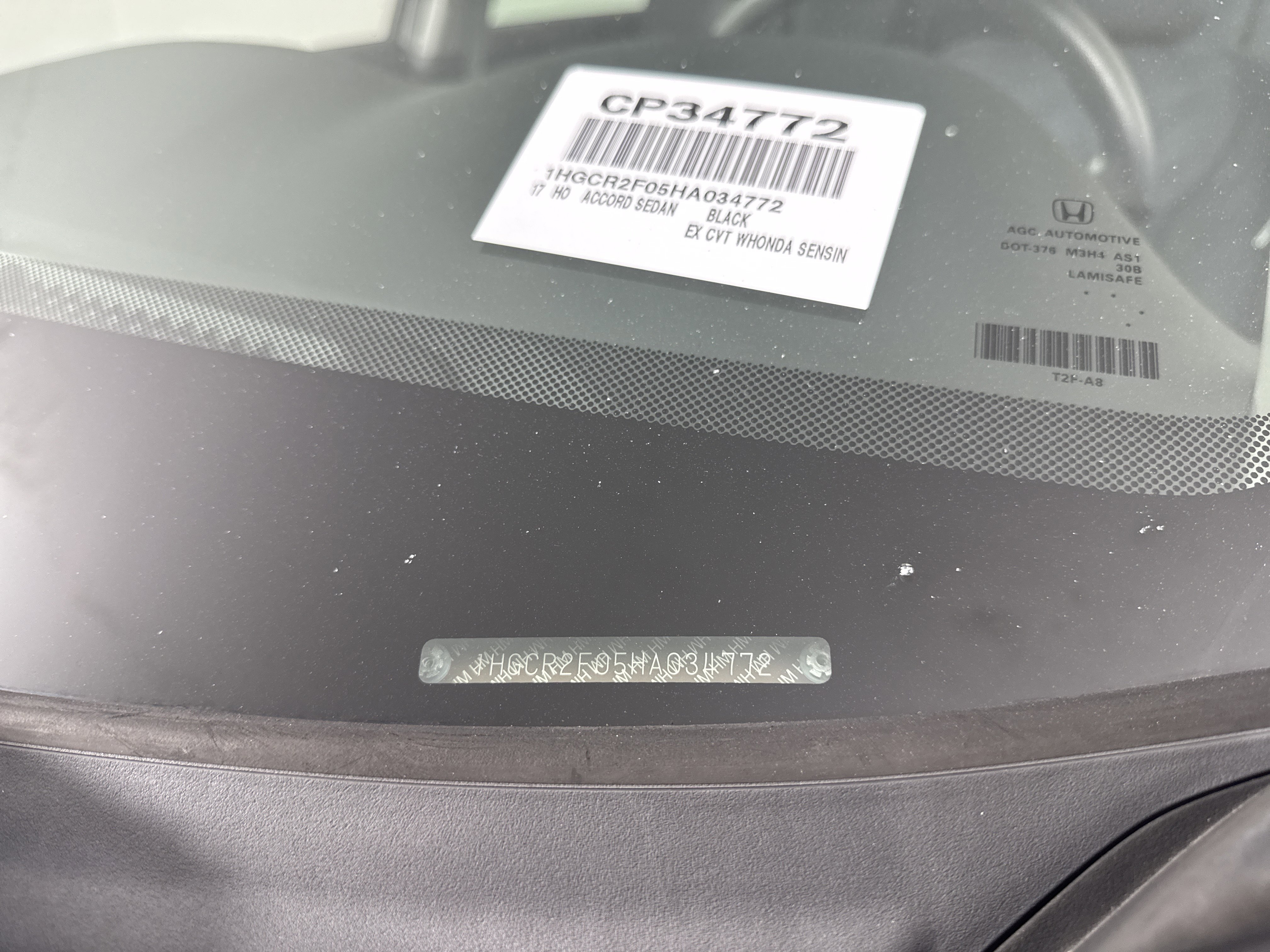 Used 2017 Honda Accord EX image 12