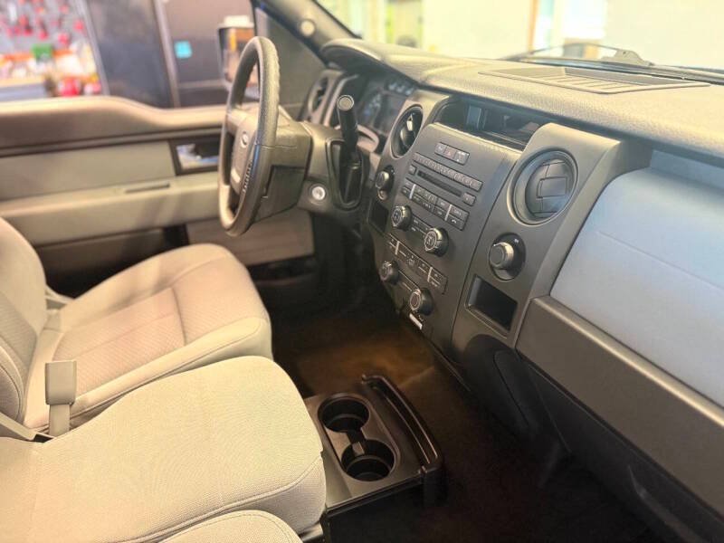 Used 2013 Ford F150 STX w/ Mid Equipment Group AWD/4WD image 25