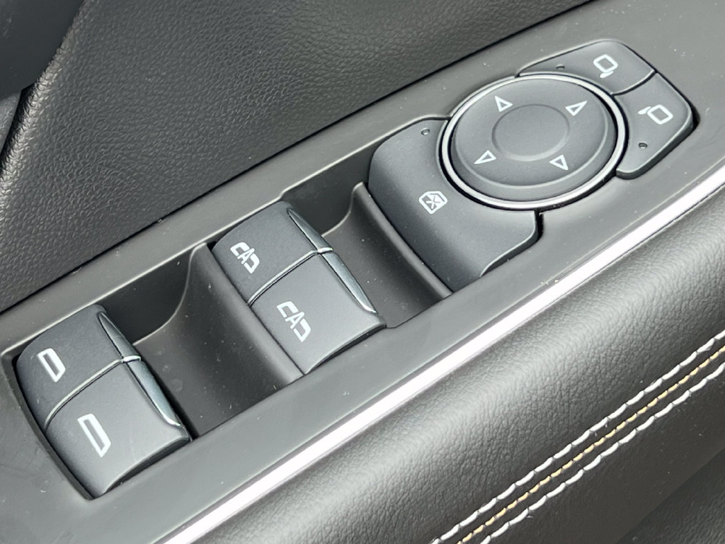 New 2026 Buick Envision Sport Touring AWD/4WD image 17