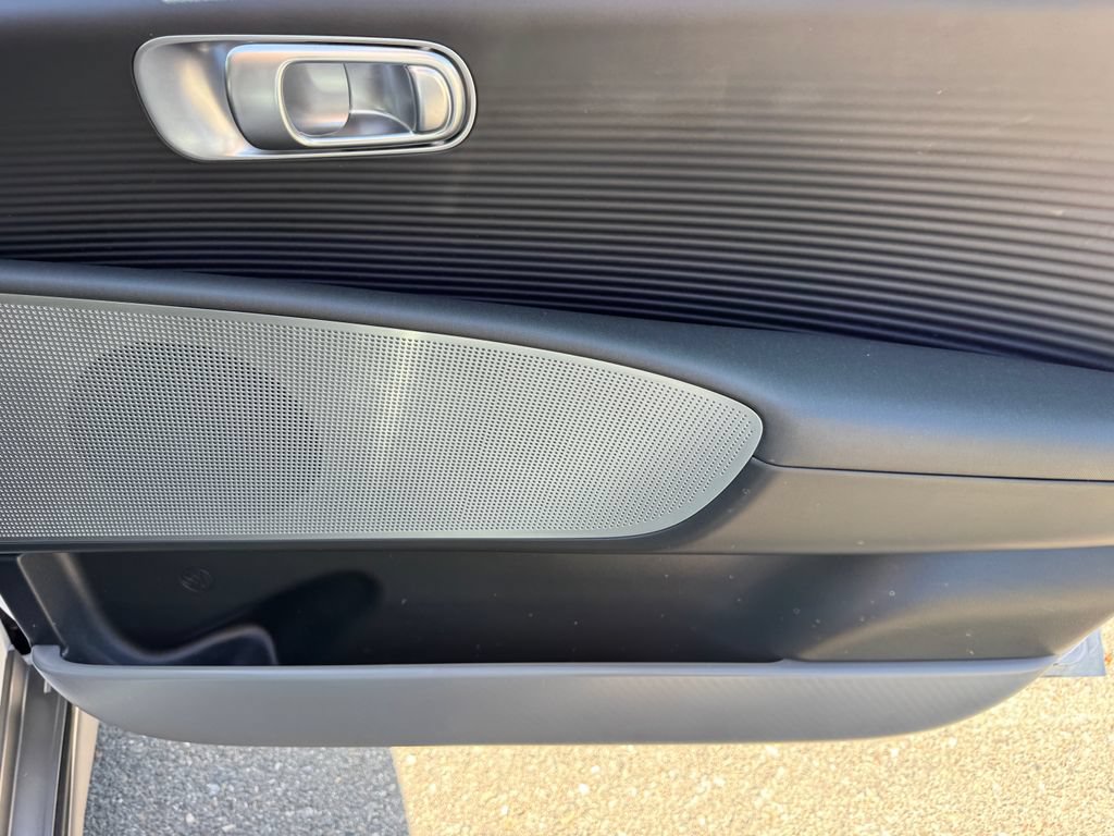 Certified 2023 Hyundai Ioniq 6 SEL RWD image 10