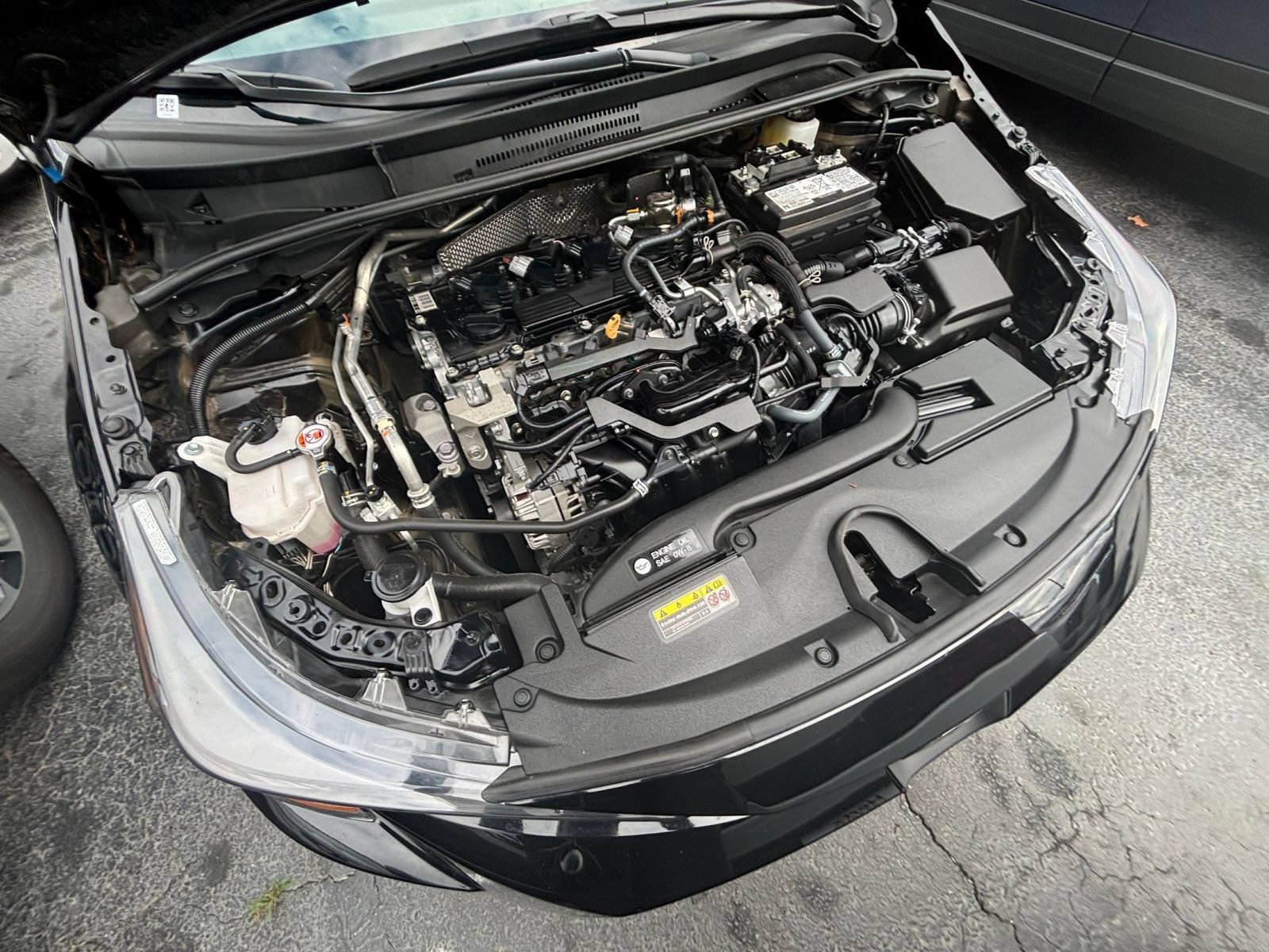 Used 2025 Toyota Corolla LE FWD image 27