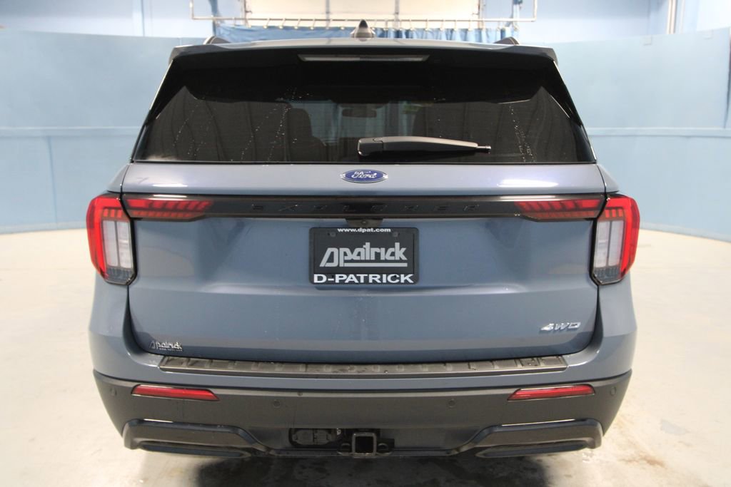 Used 2025 Ford Explorer ST-Line image 36