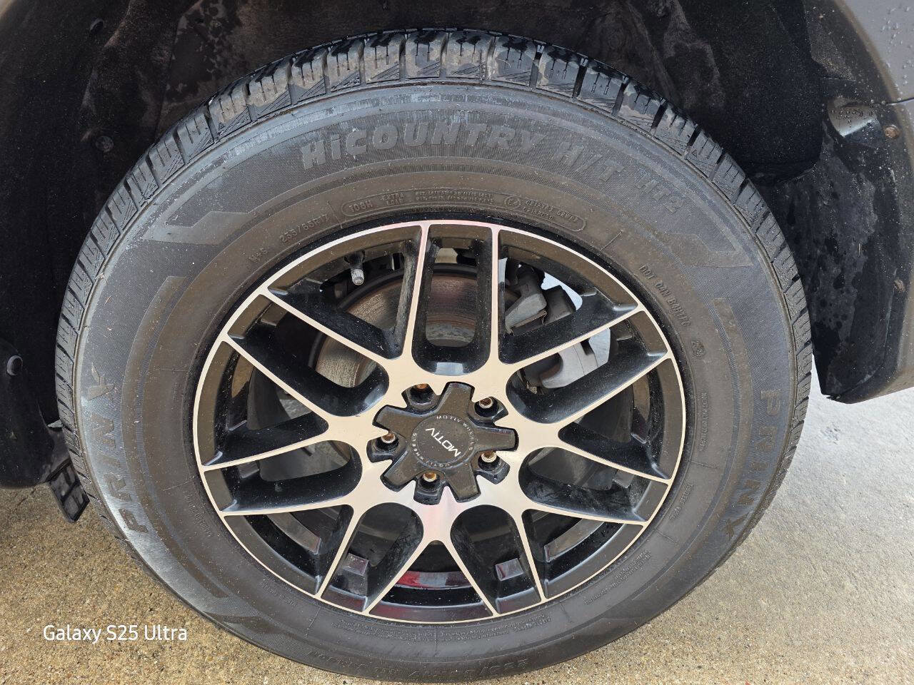 Used 2015 Toyota RAV4 LE FWD image 39