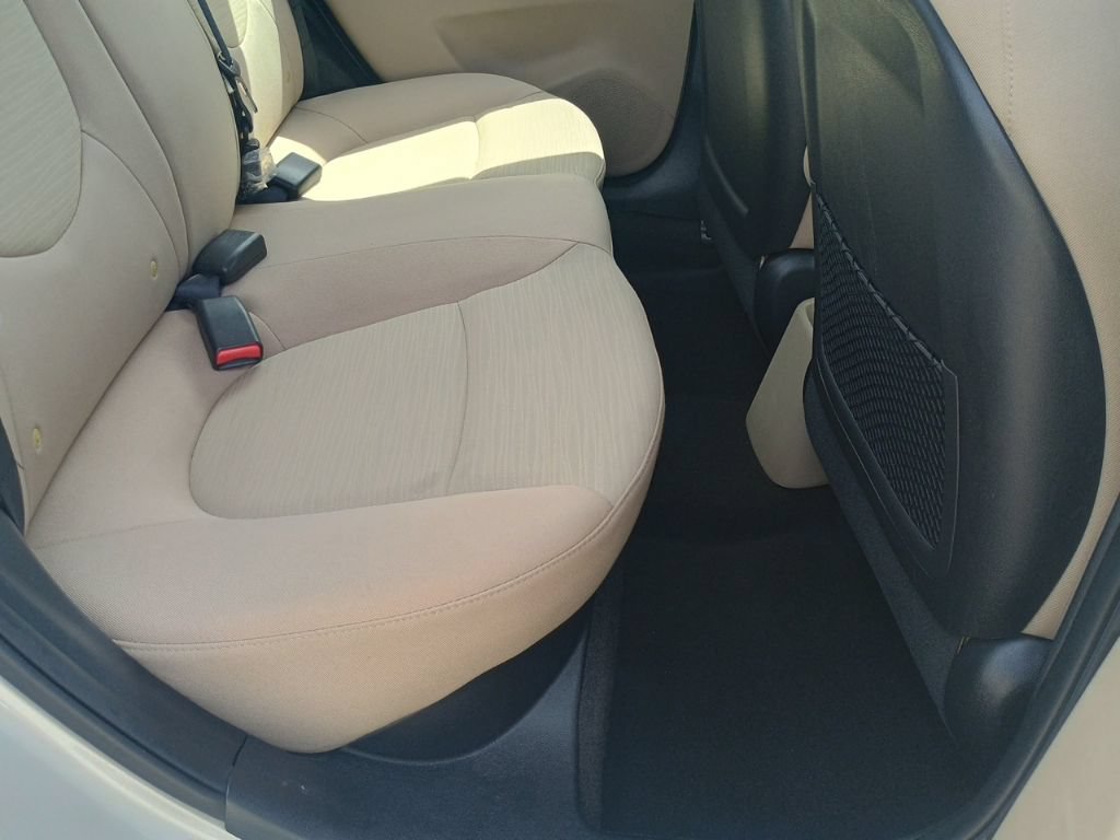 Used 2016 Hyundai Accent SE FWD image 19