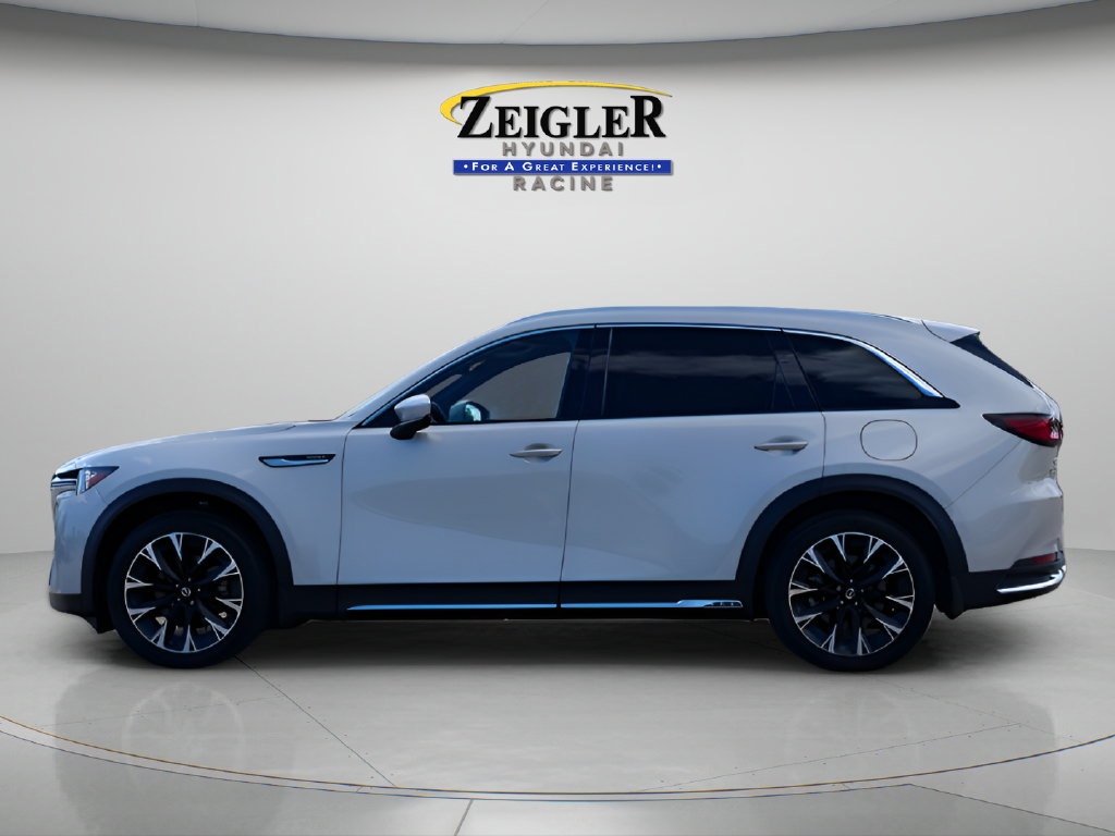 Used 2024 MAZDA CX-90 Plug-In Hybrid w/ Premium Plus AWD/4WD image 4