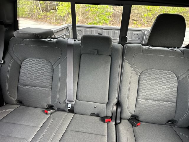 Used 2025 RAM 1500 Big Horn AWD/4WD image 30