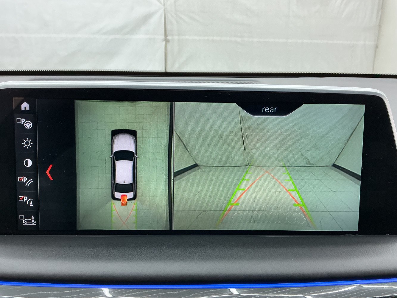 Used 2018 BMW 750i RWD image 36