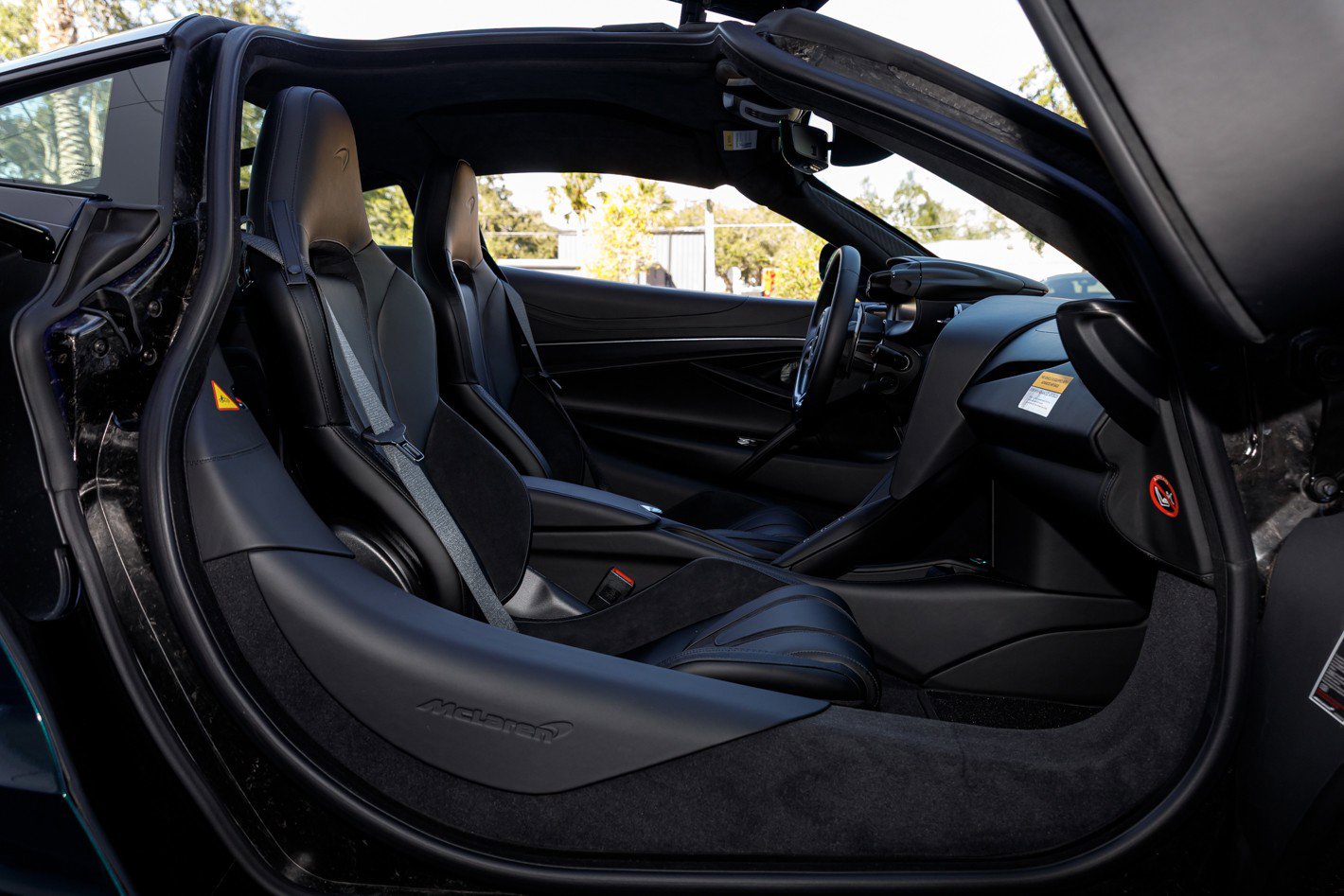 New 2026 McLaren 750S image 40