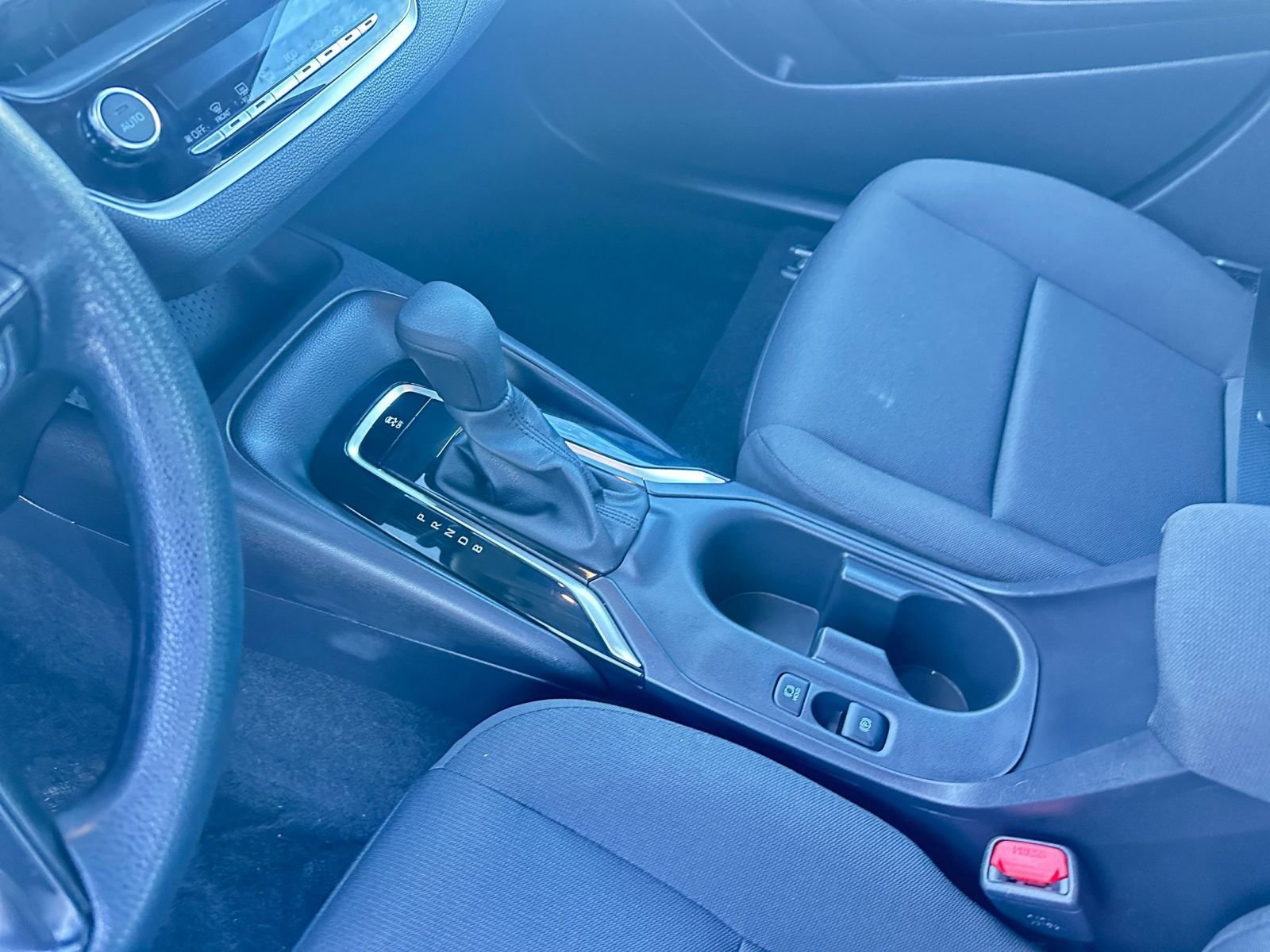 Used 2025 Toyota Corolla LE image 41