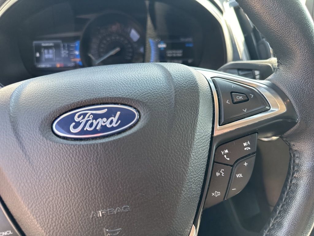Used 2023 Ford Edge SEL image 15