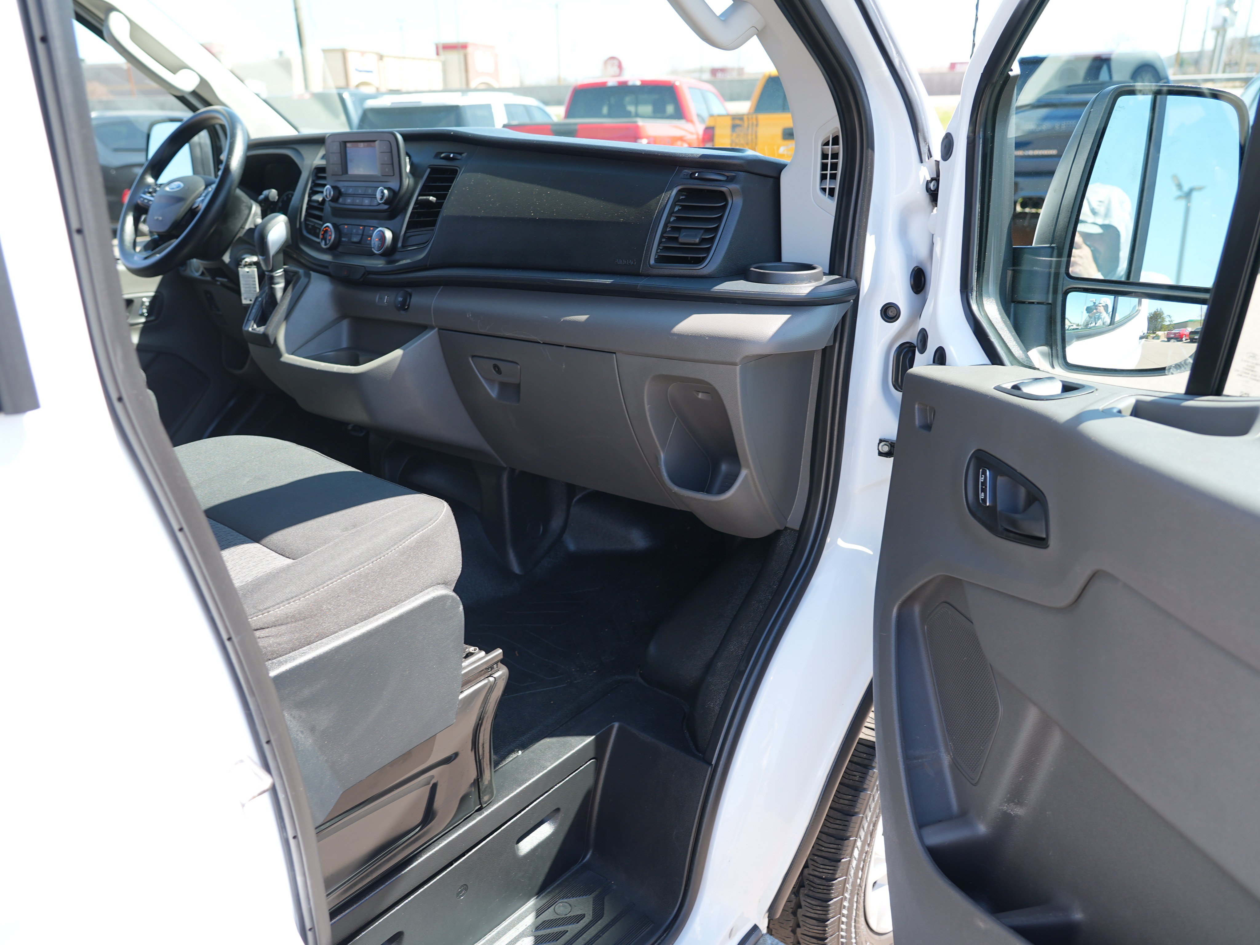 Used 2023 Ford Transit 250 Low Roof w/ Exterior Upgrade Package RWD image 13