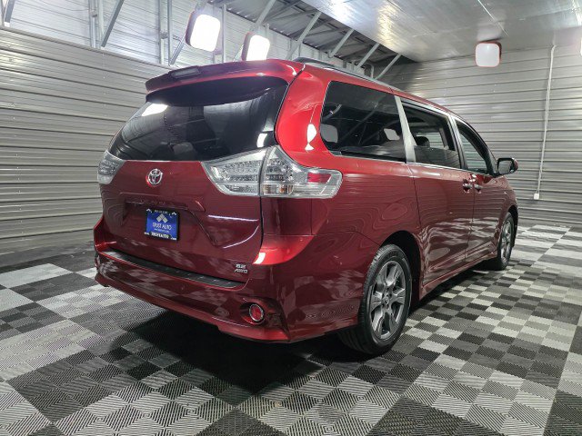 Used 2019 Toyota Sienna SE Premium AWD/4WD image 5