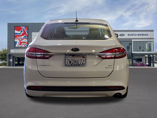 Certified 2017 Ford Fusion SE FWD image 6