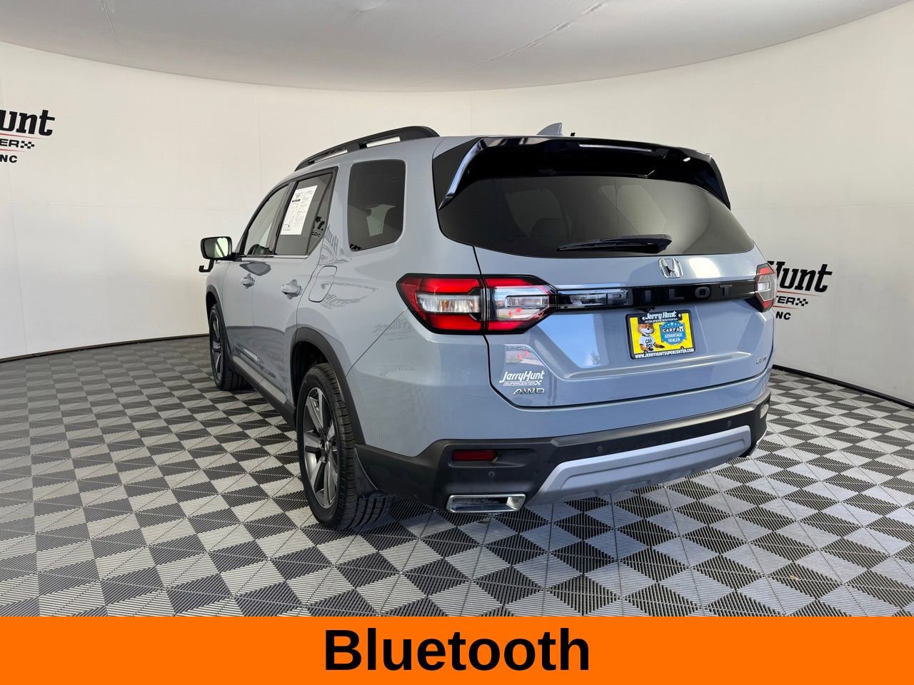 Used 2025 Honda Pilot Elite image 9