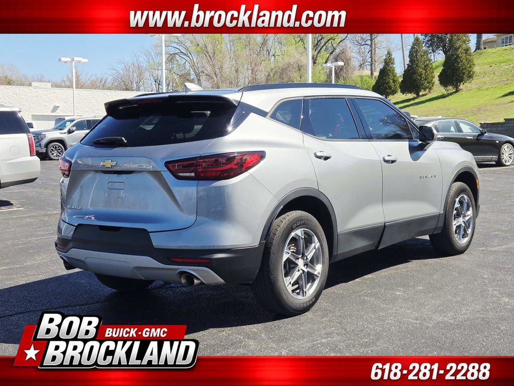 Used 2024 Chevrolet Blazer LT w/ Convenience Package image 3