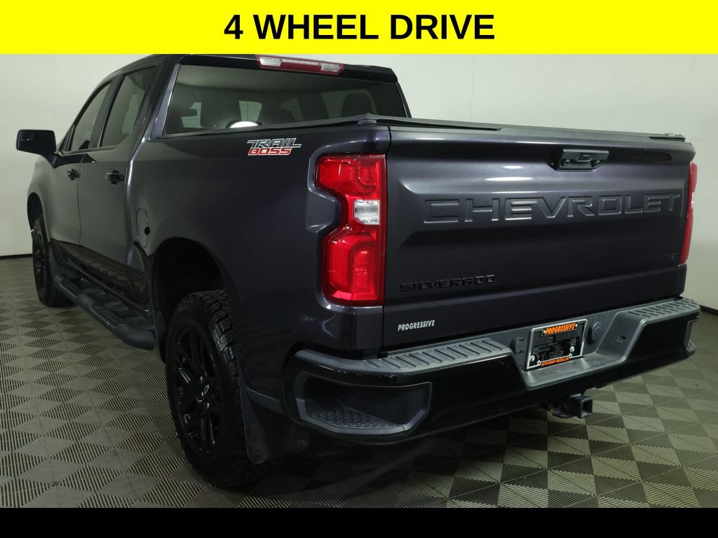 Used 2023 Chevrolet Silverado 1500 LT Trail Boss w/ Protection Package AWD/4WD image 4
