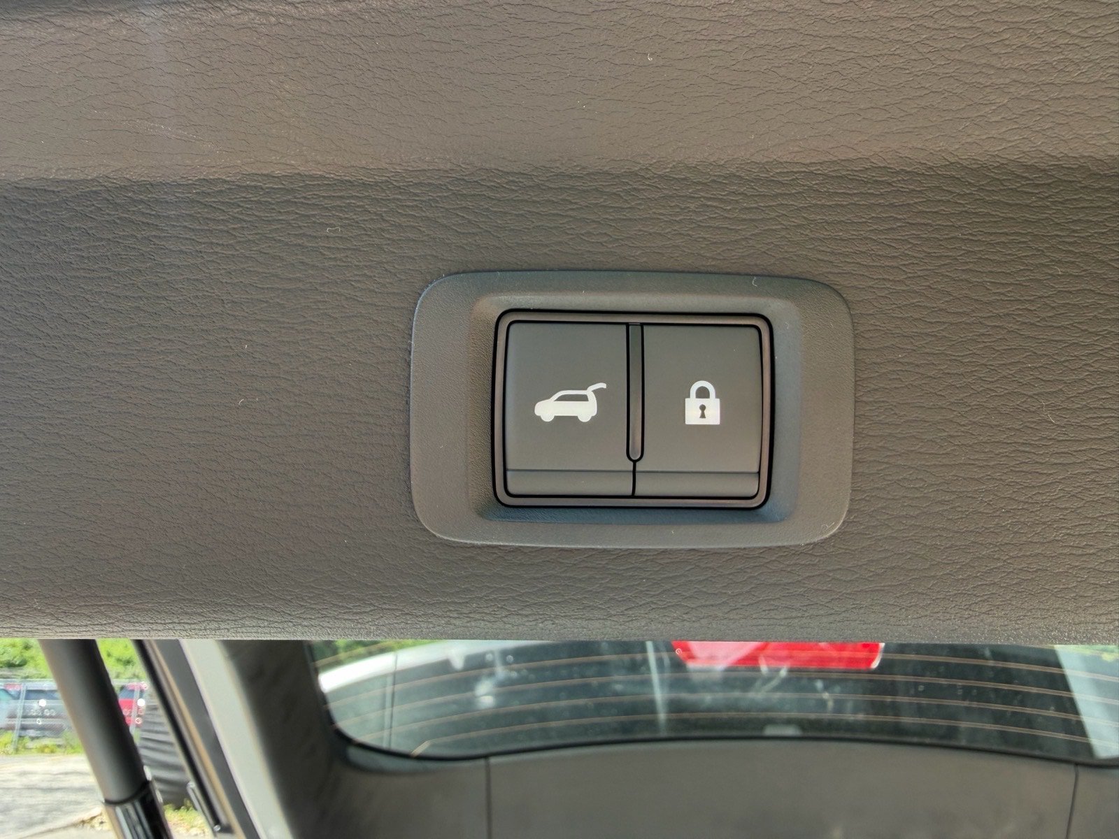 New 2026 Mitsubishi Outlander SE AWD/4WD image 17