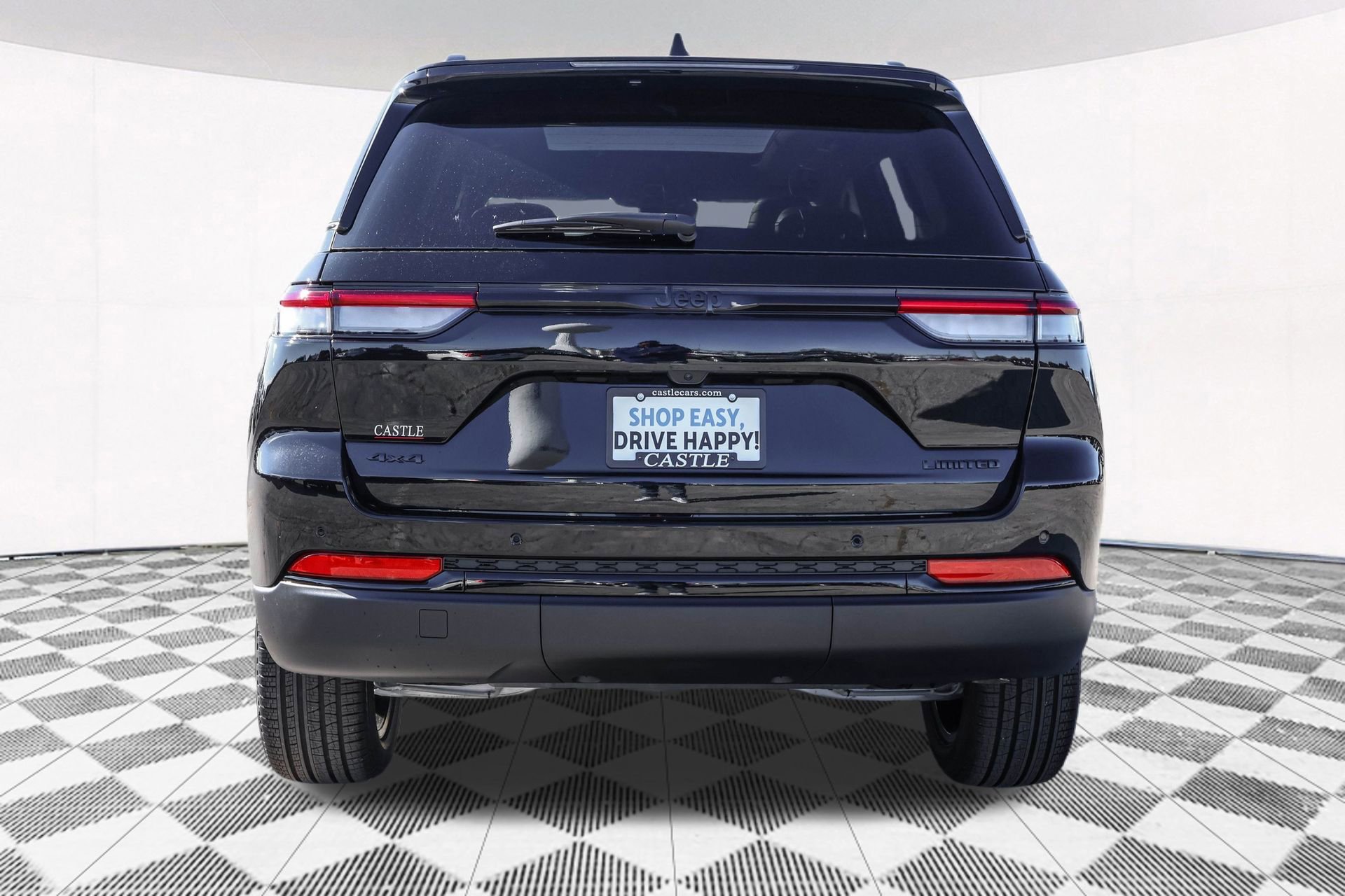 New 2025 Jeep Grand Cherokee Limited w/ Black Appearance Package image 12