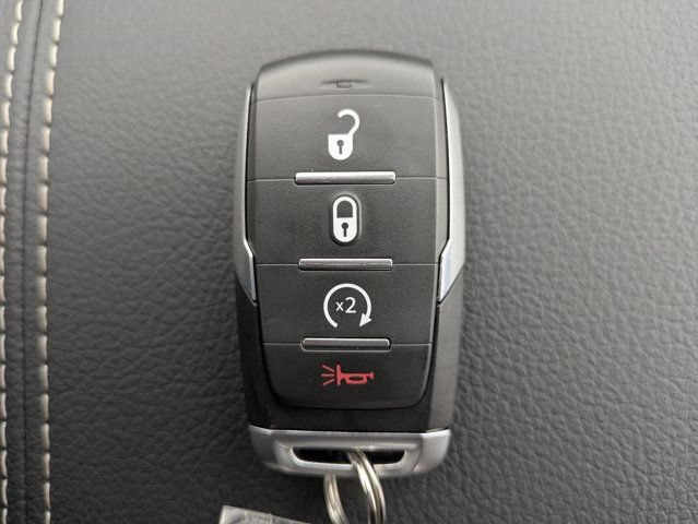 New 2026 RAM 3500 Big Horn AWD/4WD image 30