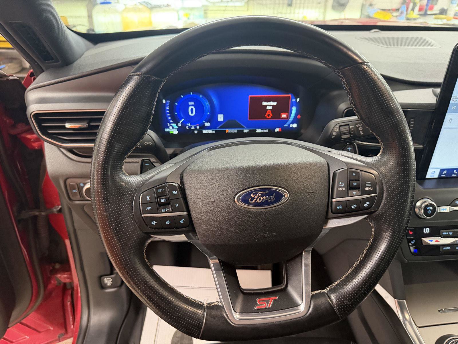 Used 2020 Ford Explorer ST w/ Premium Technology Package AWD/4WD image 14
