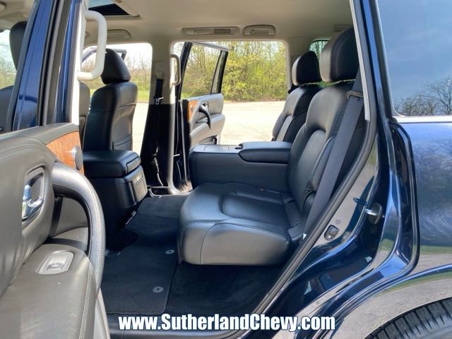 Used 2023 Nissan Armada SL w/ Captain's Chairs Package image 32