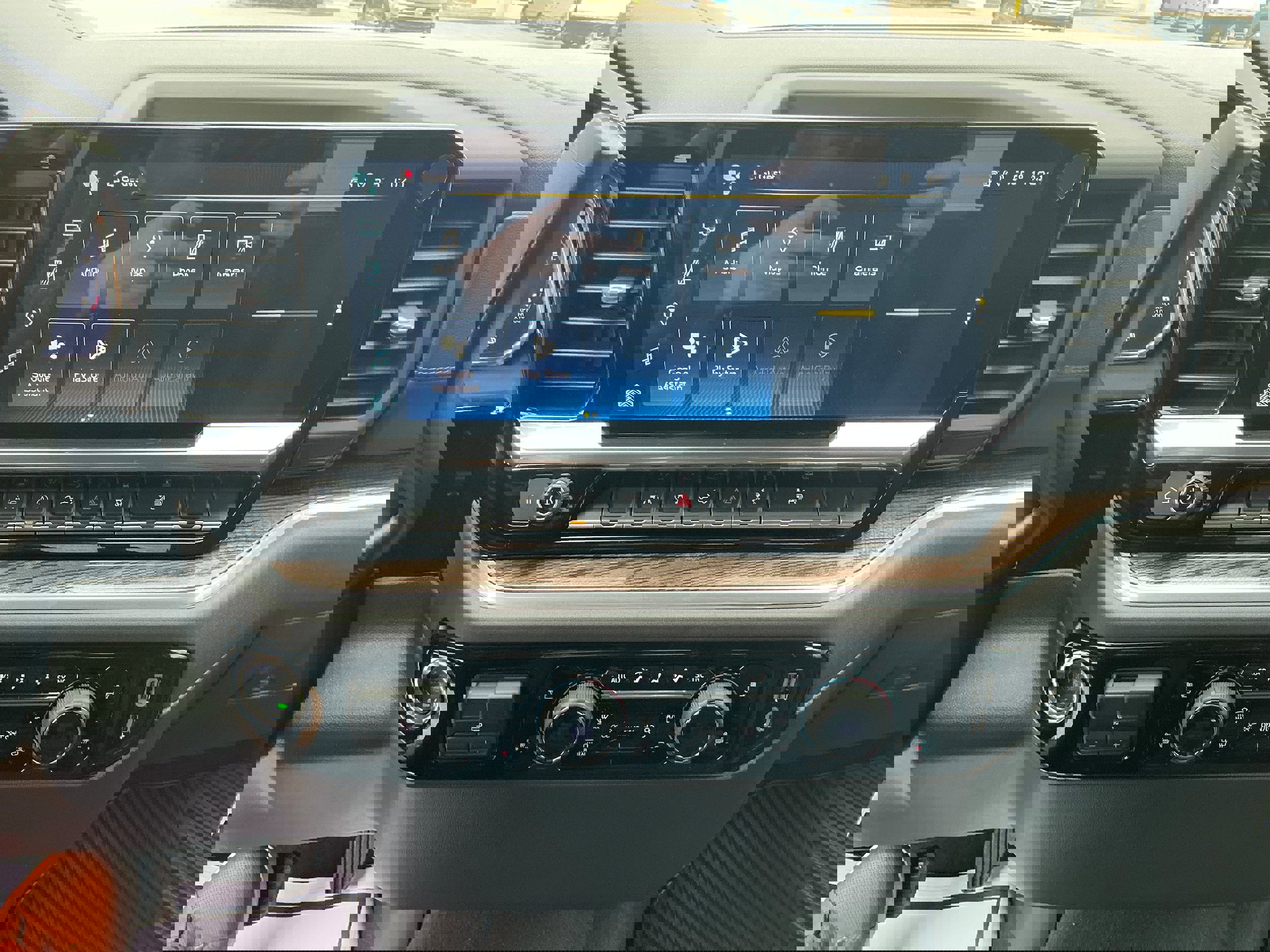 New 2026 Chevrolet Silverado 1500 LT image 8