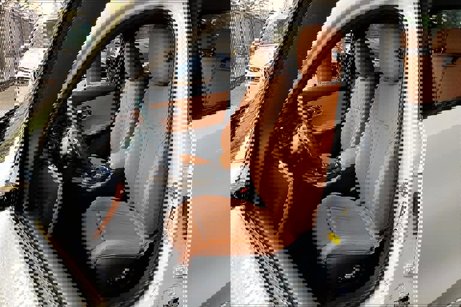 Used 2023 BMW 330i Sedan w/ Parking Assistance Package image 7