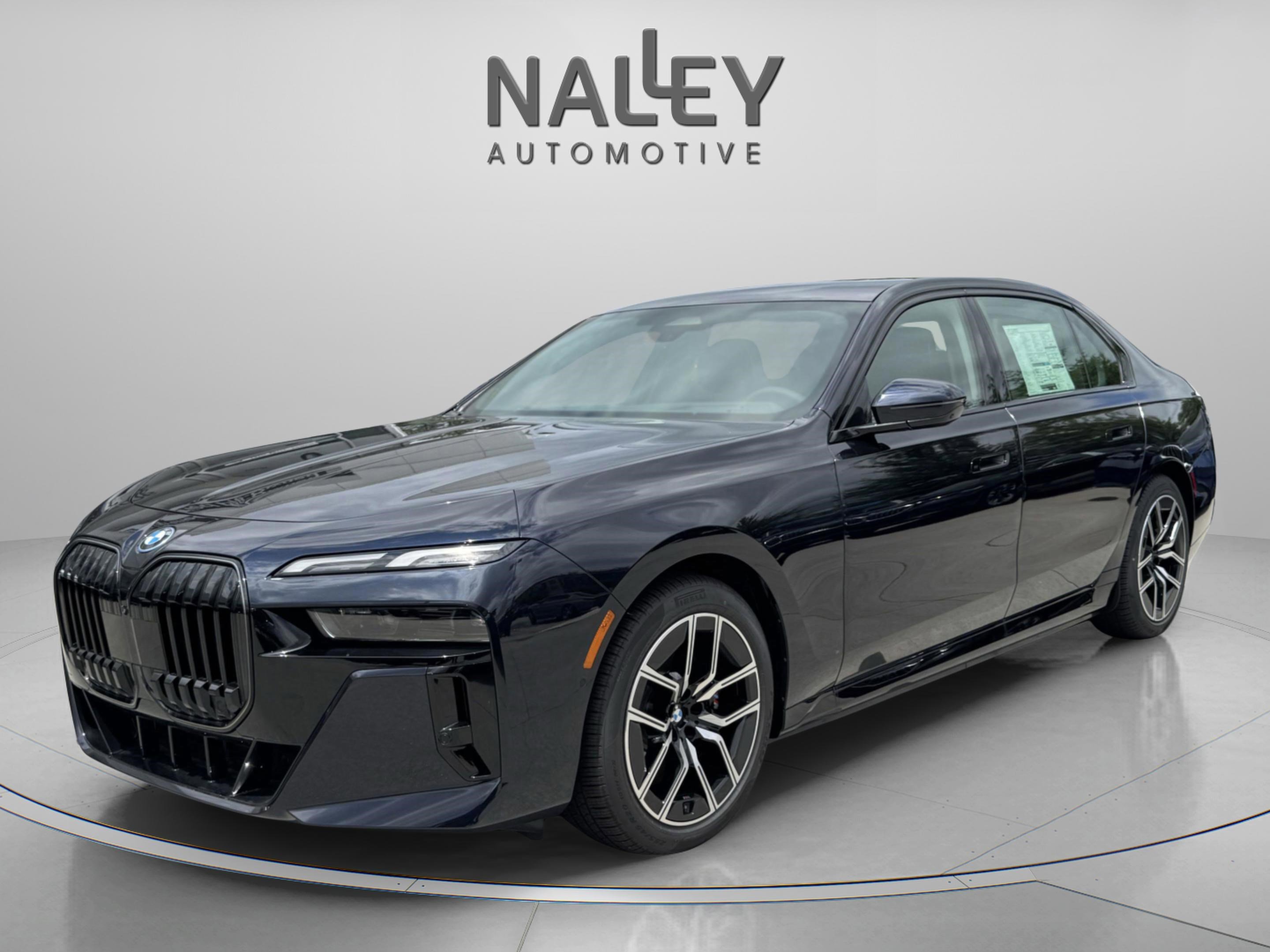 New 2025 BMW i7 xDrive60 w/ Premium Package