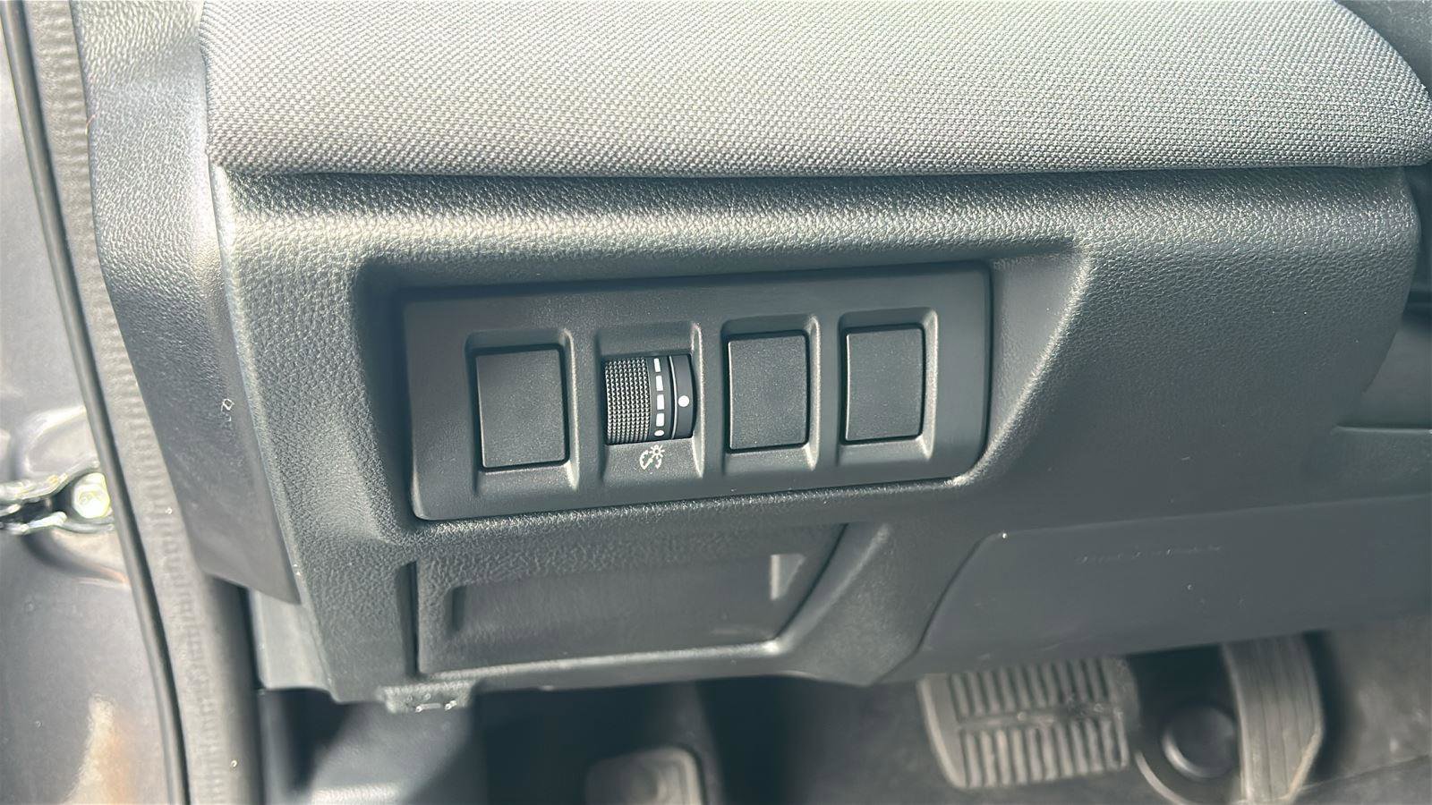 Certified 2025 Subaru Outback Premium image 16