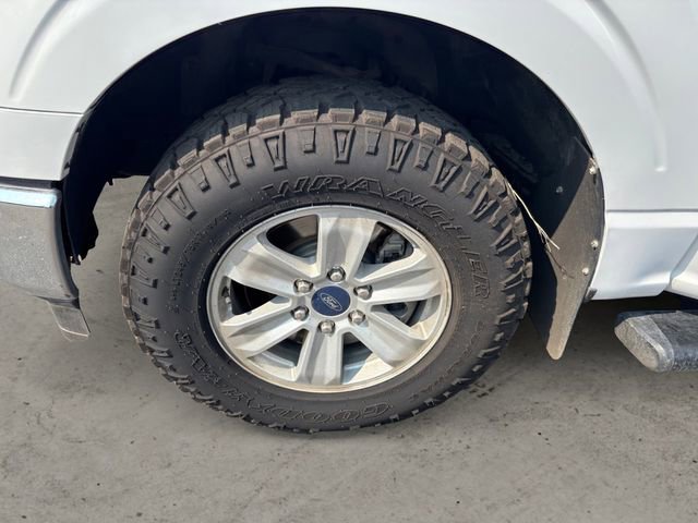 Used 2021 Ford F150 XLT w/ Trailer Tow Package image 13