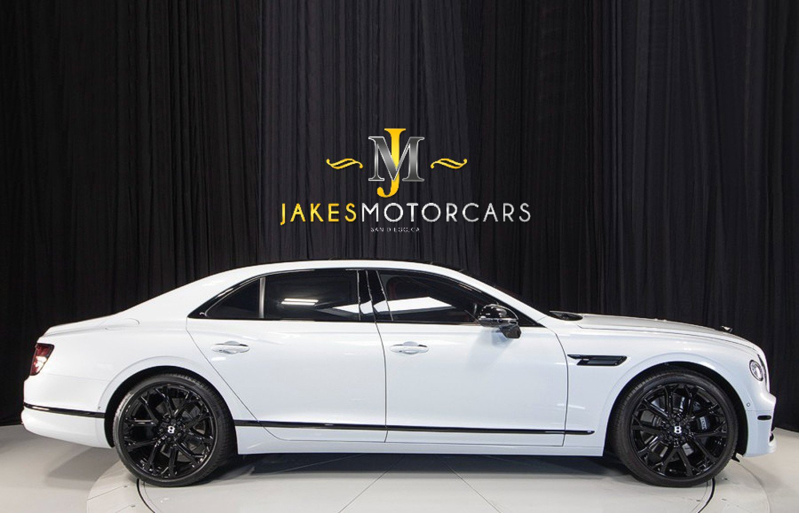 Used 2023 Bentley Flying Spur Flying Spur image 13