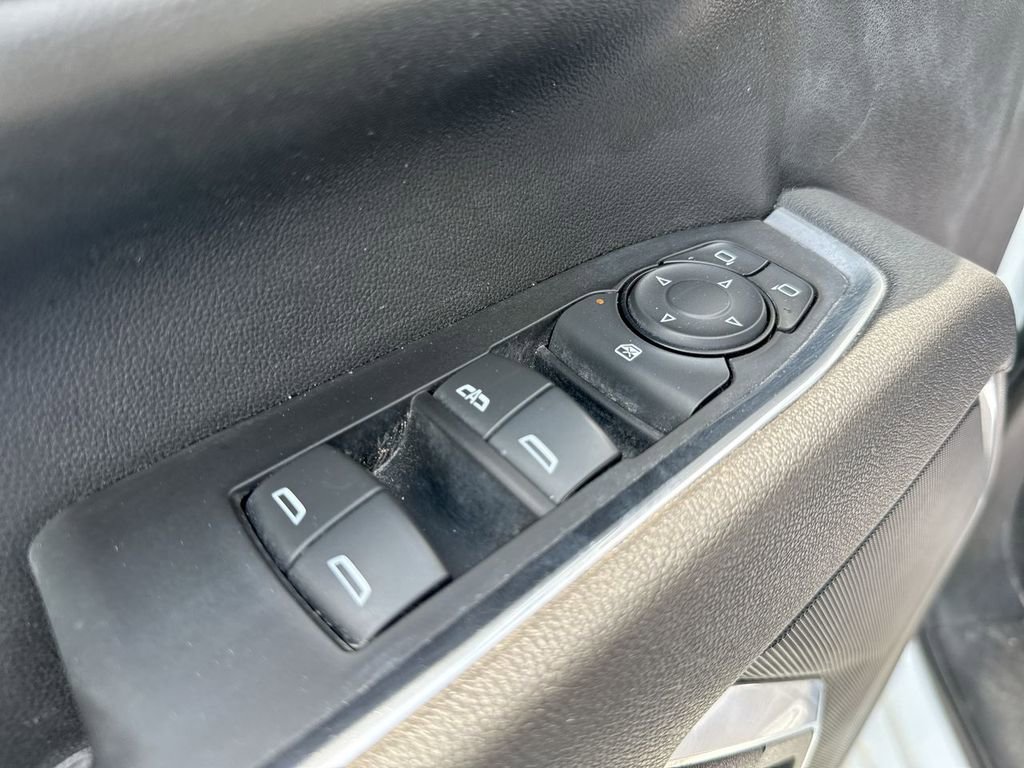 Used 2025 Chevrolet Silverado 2500 LT AWD/4WD image 13