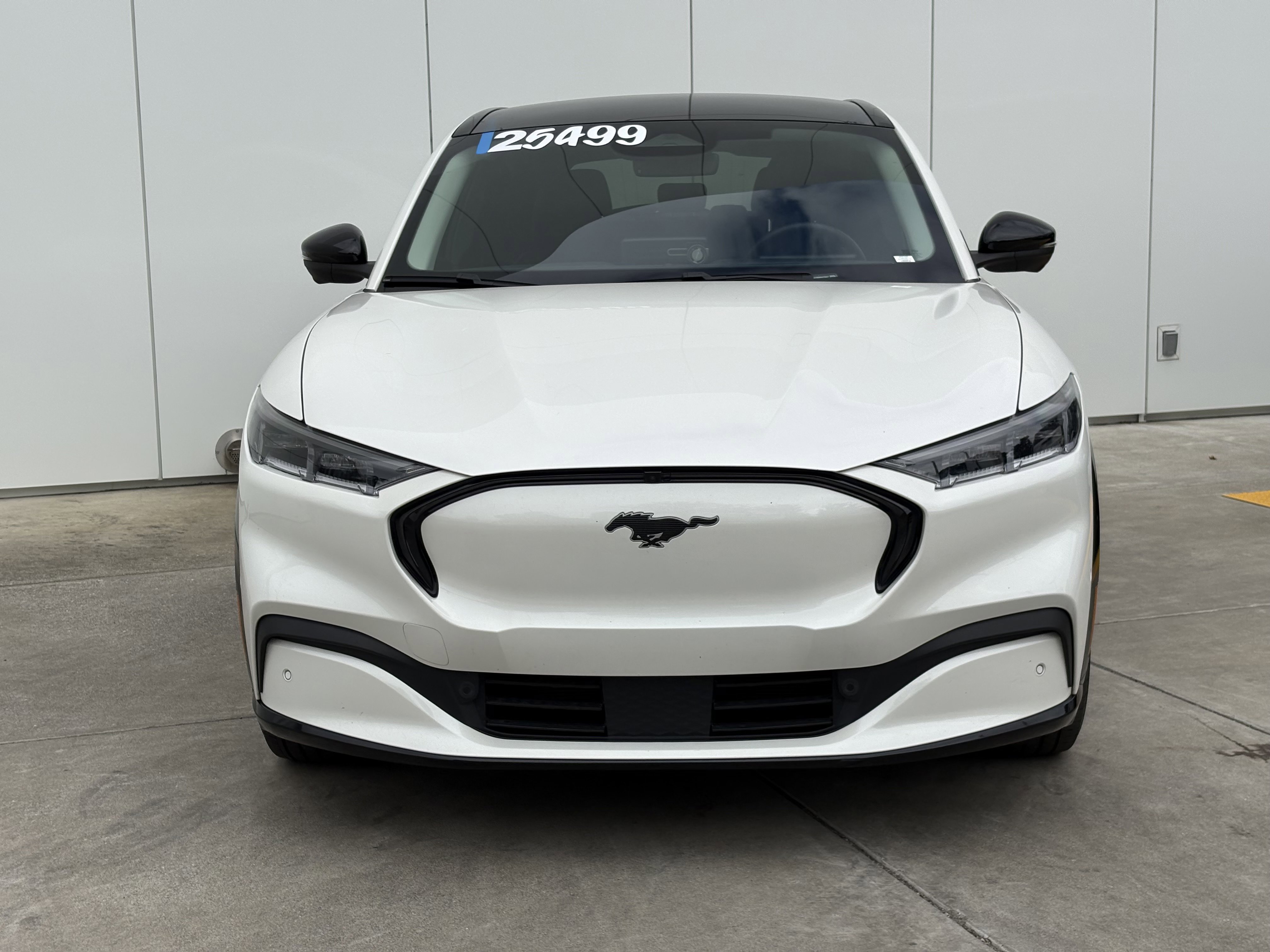 Used 2022 Ford Mustang Mach-E Premium image 2