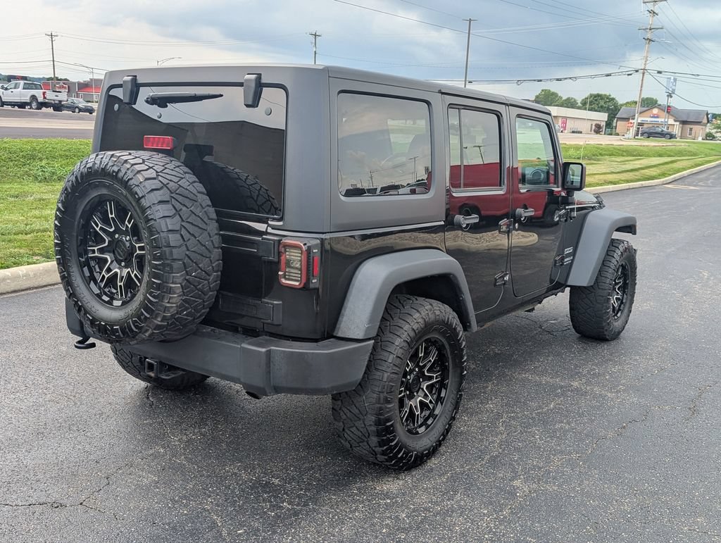 Used 2017 Jeep Wrangler Unlimited Sport w/ Quick Order Package 24S AWD/4WD image 8