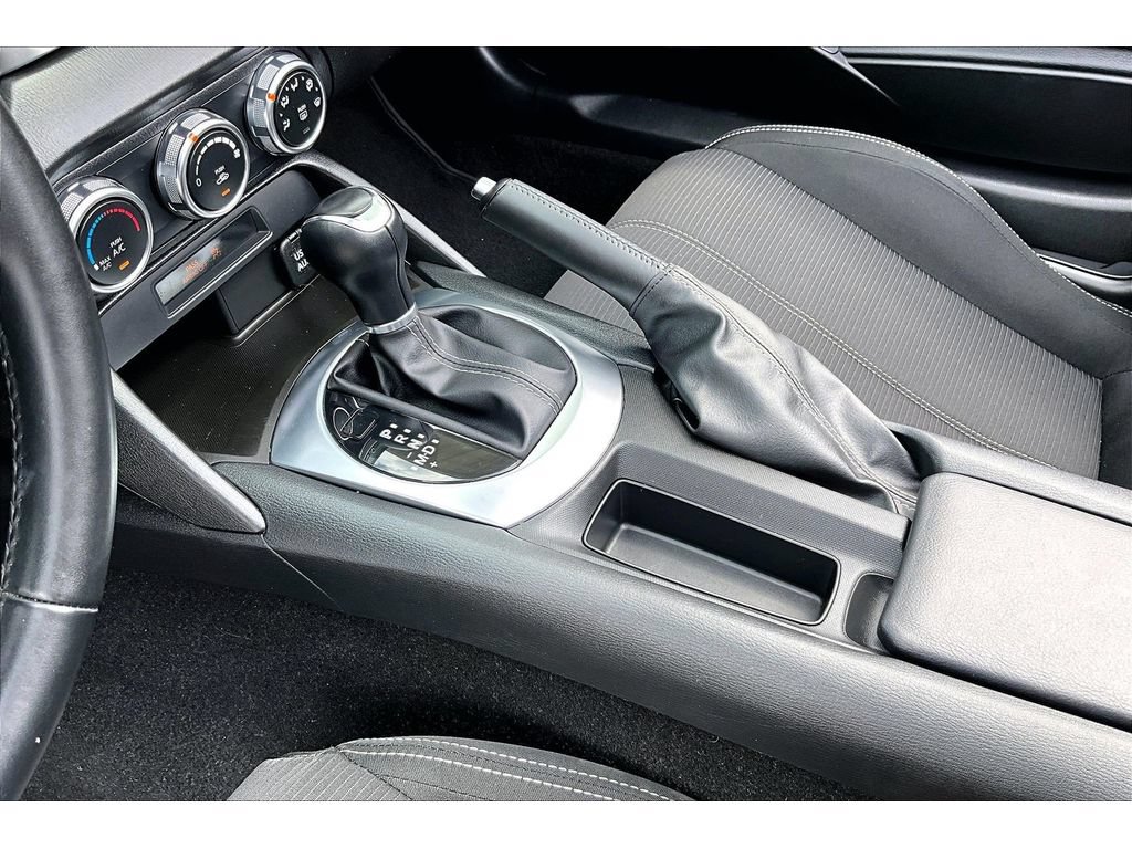Used 2017 FIAT 124 Spider Classica RWD image 26
